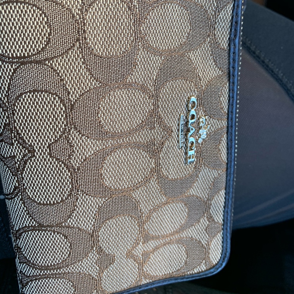 Coah small wallet
